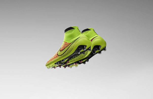 Nike Magista