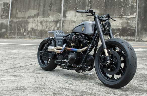 Harley Davidson Dyna Urban Calvary