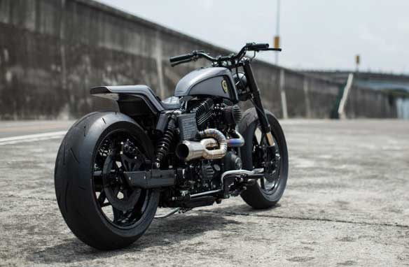 Harley Davidson Dyna Urban Calvary