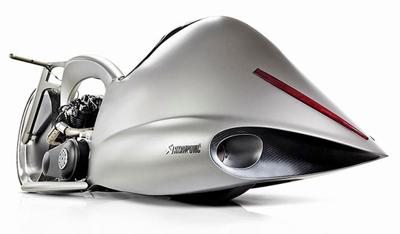 Akrapovic Full Moon Concept