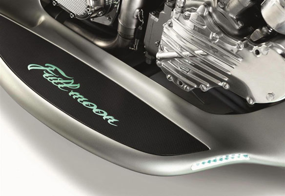 Akrapovic Full Moon Concept